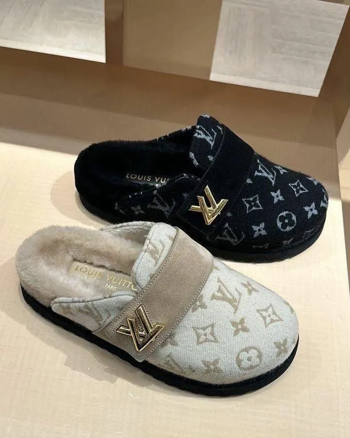 Gallery Photo 4 - Marketplace | Make Slippers, Mokolo, Yaoundé, Cameroon | Clothing, Shoes, & Others  > Men's shoes