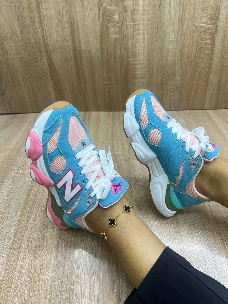 Main Photo - Marketplace | Tennis New Balance, Akwa-douche, Douala, Cameroon | Clothing, Shoes, & Others  > Men's shoes