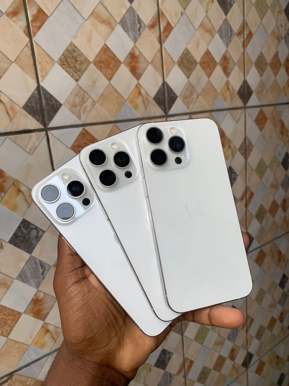 Main Photo - Marketplace | Iphone 15Promax, Obili, Yaoundé, Cameroon | Electronics & Media  > Cell phones & Accessories