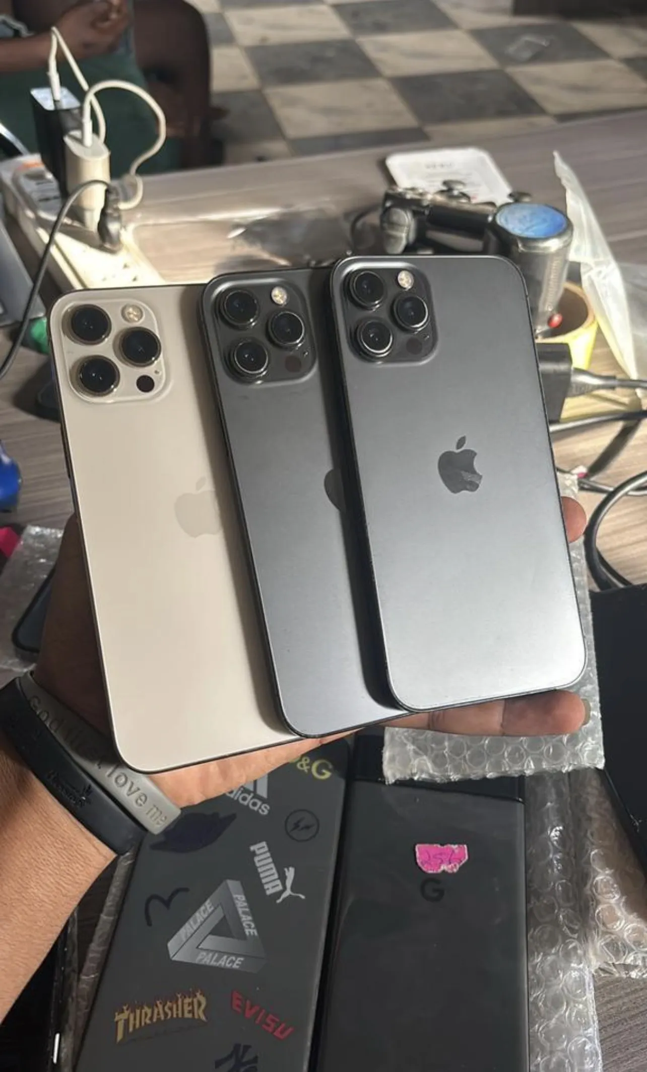 Main Photo - Marketplace | Iphone 12Promax, Obili, Yaoundé, Cameroon | Electronics & Media  > Cell phones & Accessories