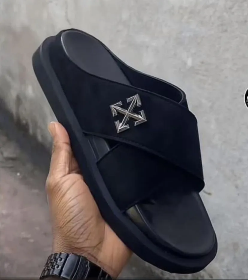 Gallery Photo 1 - Marketplace | Male Slippers, Simbock, Yaoundé, Cameroon | Clothing, Shoes, & Others  > Men's shoes
