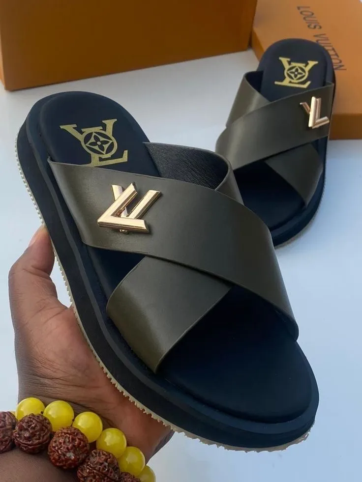 Gallery Photo 3 - Marketplace | Male Slippers, Simbock, Yaoundé, Cameroon | Clothing, Shoes, & Others  > Men's shoes