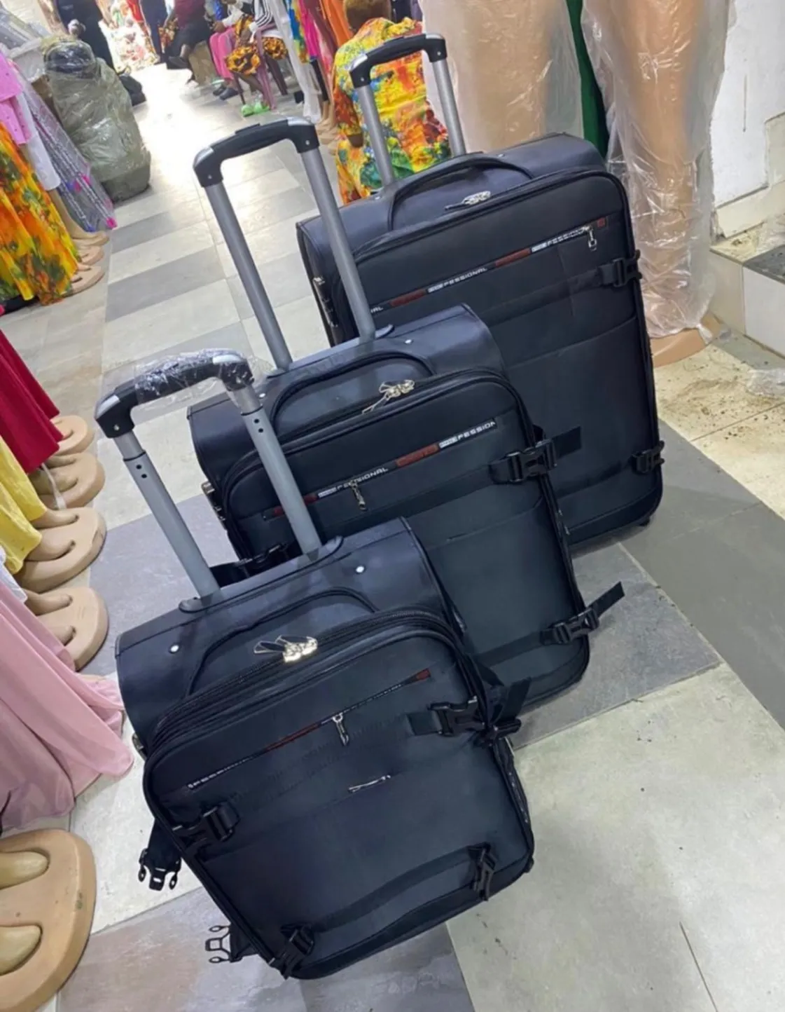 Gallery Photo 7 - Marketplace | Traveling Box, Simbock, Yaoundé, Cameroon | General & Others  > All Other Items