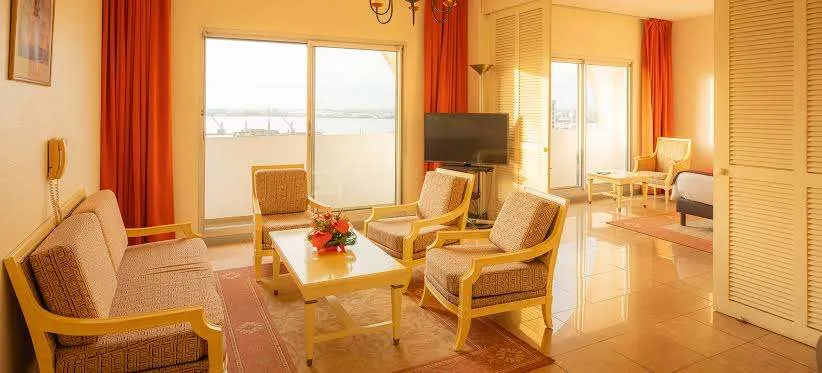 Gallery Photo 2 - Marketplace | Hôtel Akwa Palace Douala, Akwa, Douala, Cameroon | General & Others 