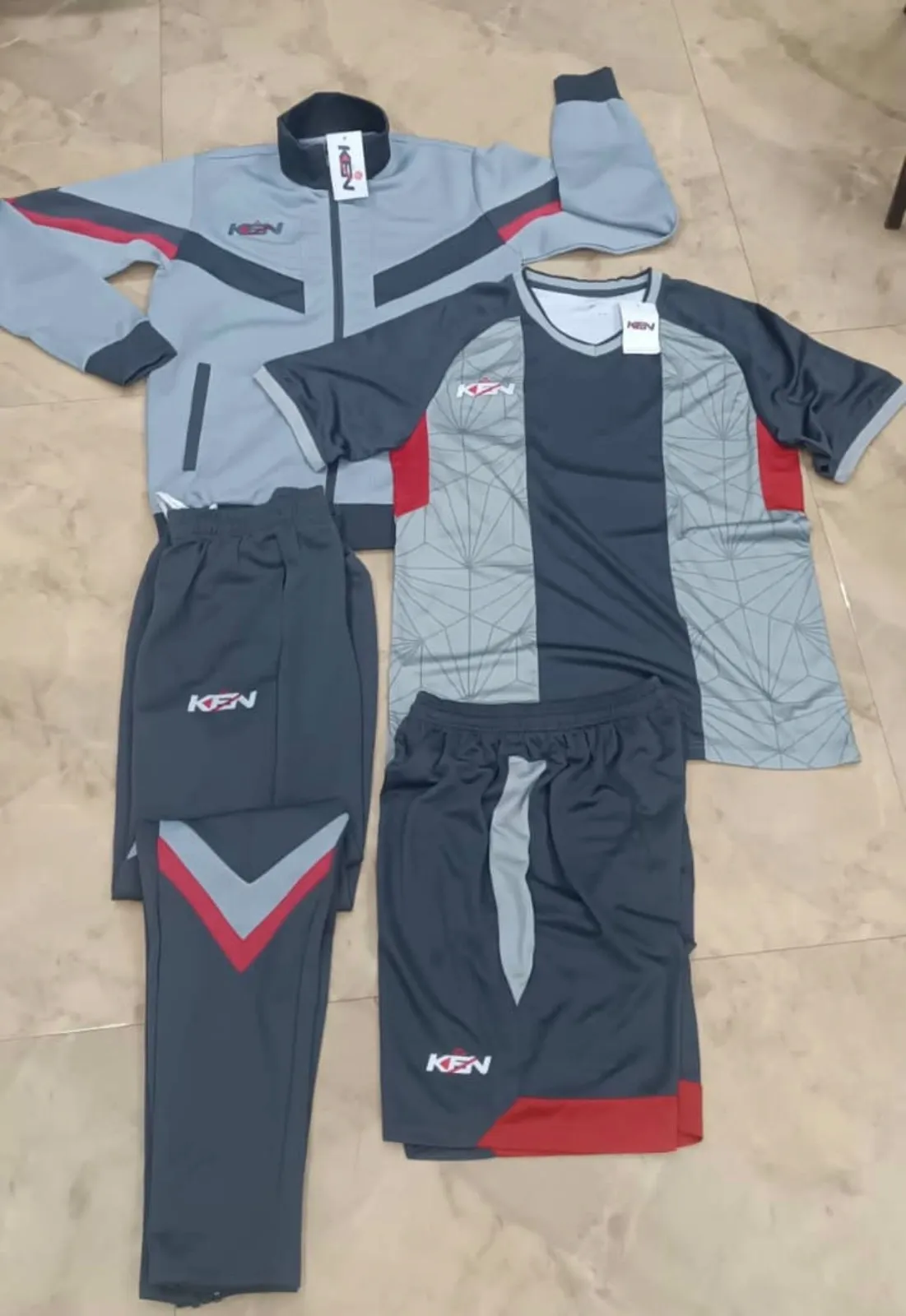 Gallery Photo 4 - Marketplace | Track Suits, Biyemassi, Yaoundé, Cameroon | Clothing, Shoes, & Others  > Men's clothing