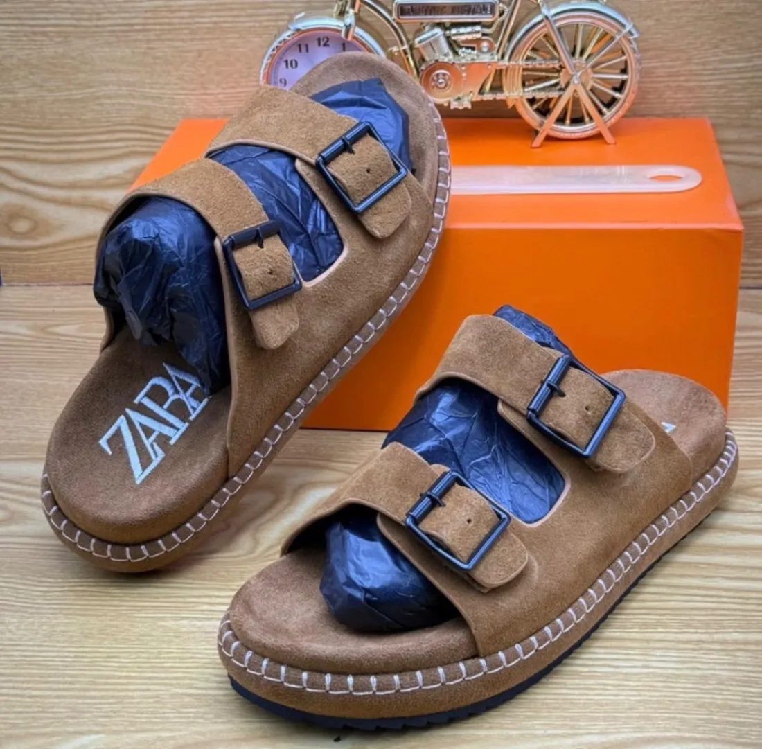 Gallery Photo 3 - Marketplace | Slippers, Simbock, Yaoundé, Cameroon | Clothing, Shoes, & Others  > Men's shoes