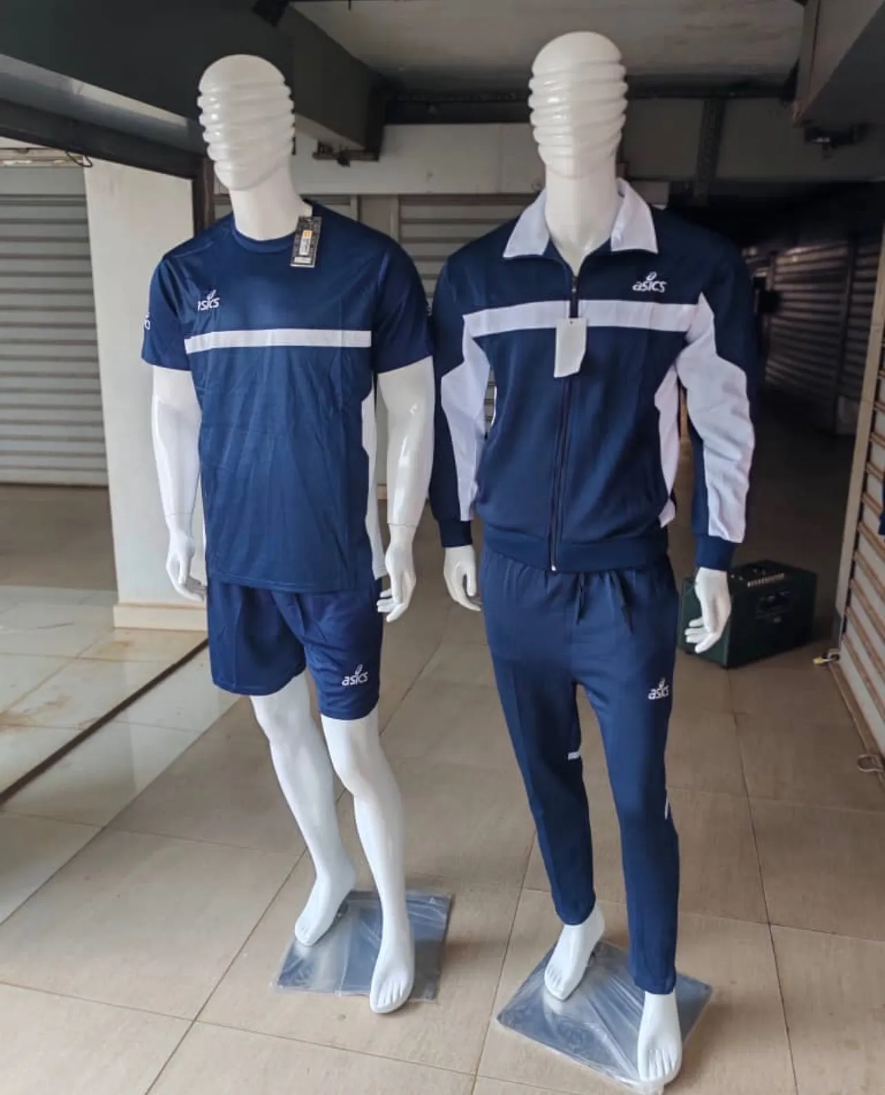 Gallery Photo 1 - Marketplace | Track Suite And Sport Wear, Simbock, Yaoundé, Cameroon | Clothing, Shoes, & Others  > Men's clothing