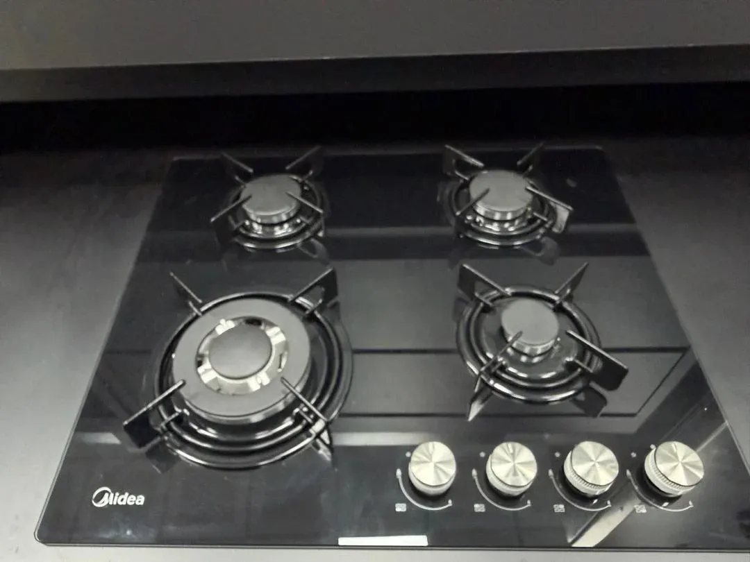 Main Photo - Marketplace | Plaque A Gaz Encastrable, Akwa, Douala, Cameroon | Home, Food & Garden  > Kitchen & Dining