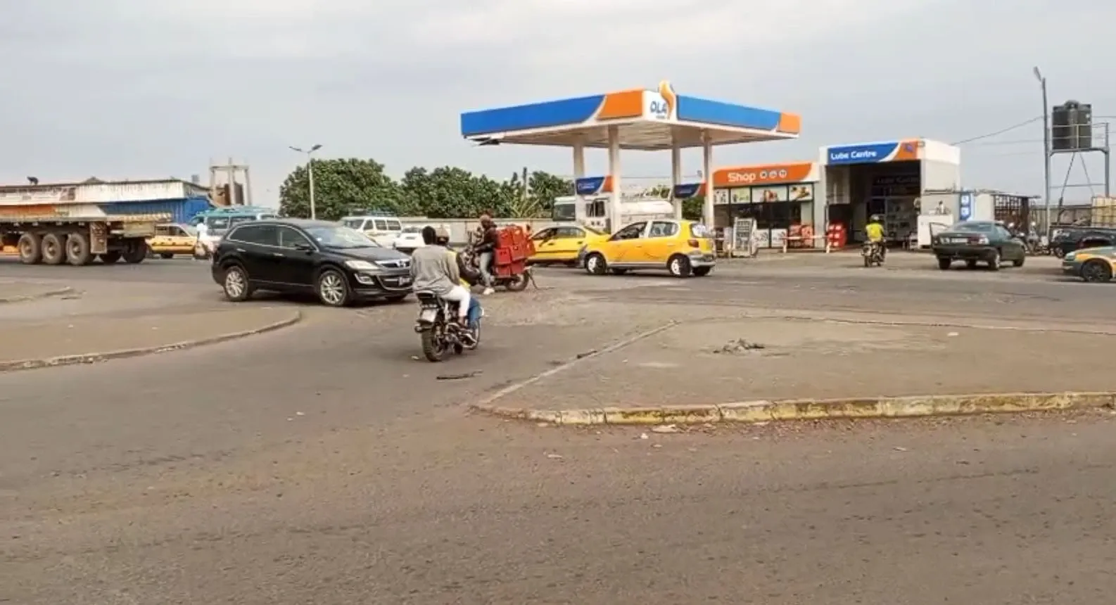 Main Photo - Real Estate | House For Sale | Twin Houses For Sale – Mutengene, Mutengene Round About, Mutengene, Cameroon