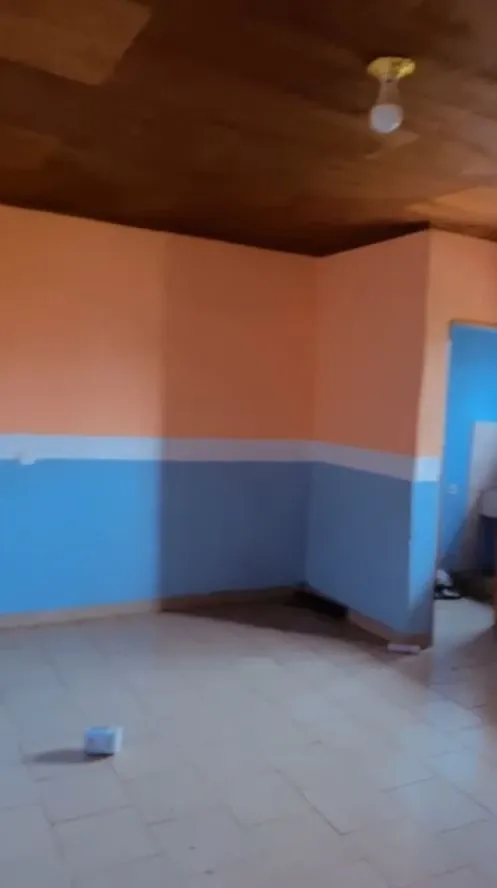 Main Photo - Real Estate | House For Rent | Clean Big Rkt Available – Mayor Street, Mayor Street - Molyko, Buea, Cameroon